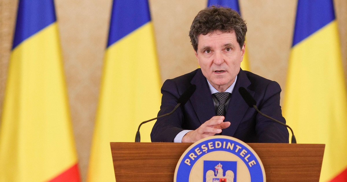 Nicușor Dan va emite declarații de la Ambasada României din Republica Cehă după respingerea Guvernului Mureșan