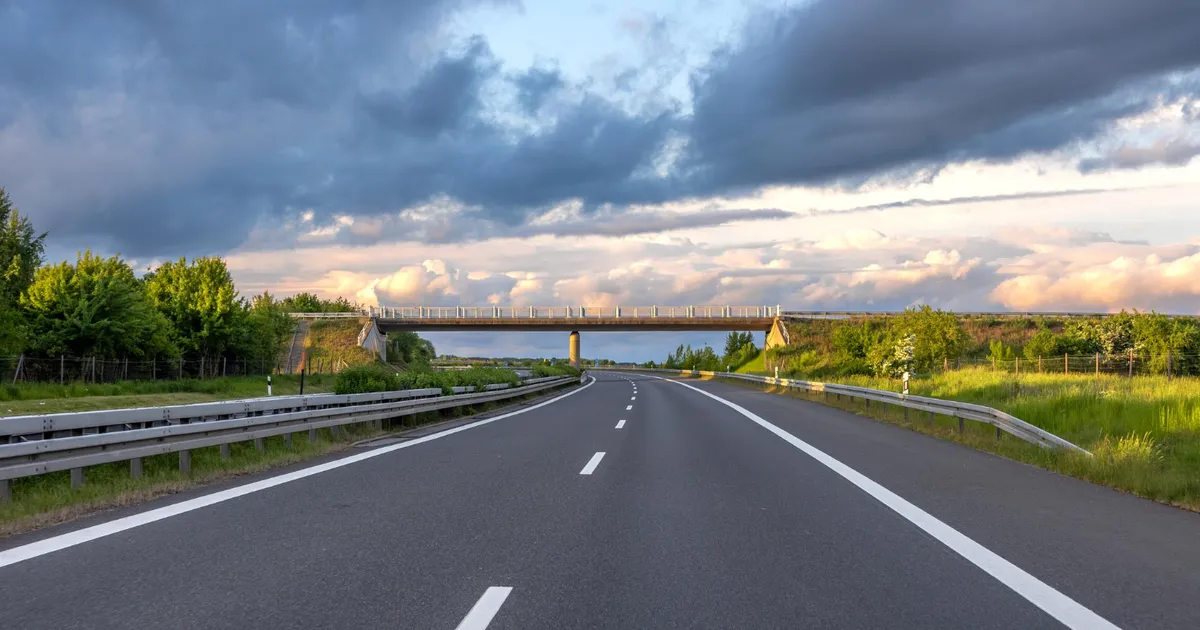 Autostrada Unirii A8: Primii kilometri ar putea fi deschiși circulației în primăvara anului 2027