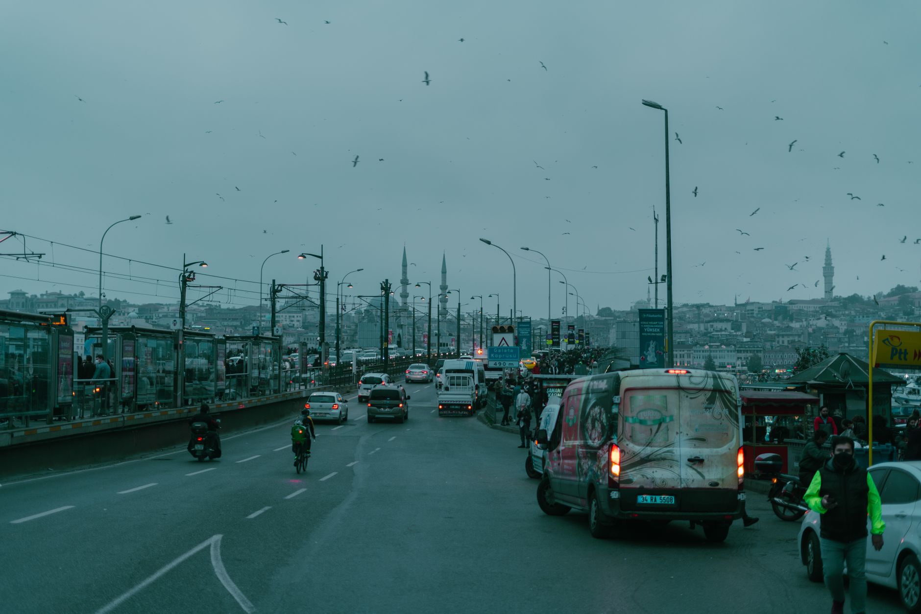 PMB propune un calendar de restricții pentru vehiculele poluante în București până în 2032