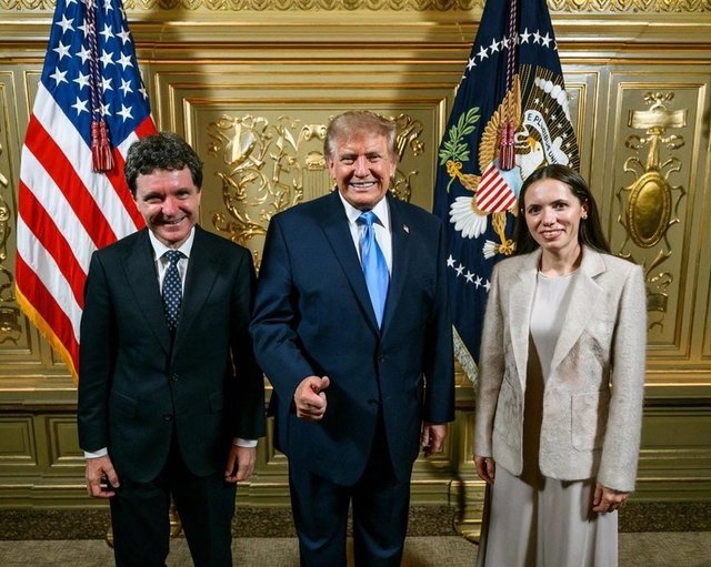 Administrația Prezidențială respinge acuzațiile că fotografia lui Nicușor Dan cu Donald Trump este un fake