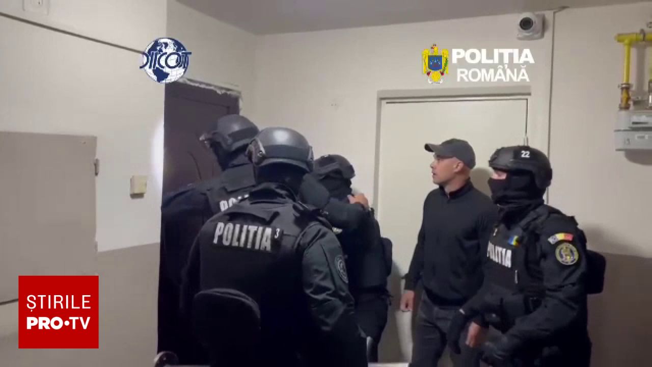 Operațiune DIICOT în Arad: Rețea de trafic de droguri organizată în cadrul unor petreceri tematice
