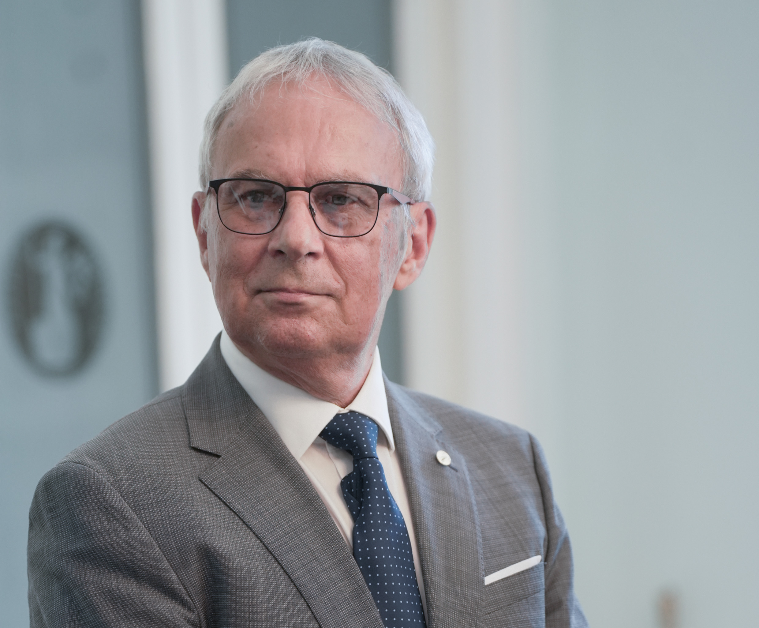 Marius Andruh preia conducerea Academiei Române: misiunea de a transforma expertiza în influență asupra deciziilor publice