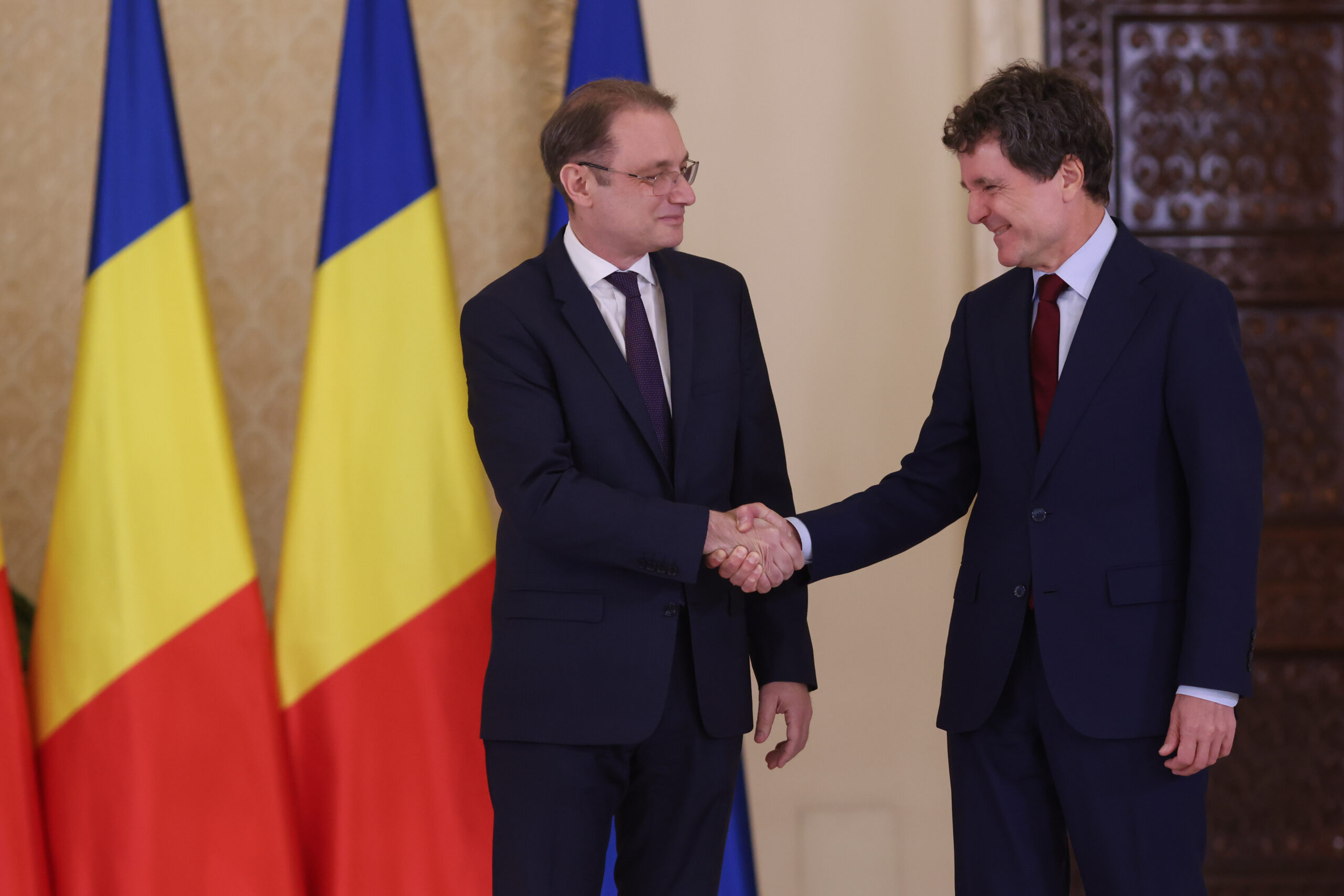 Nicușor Dan l-a desemnat pe Luca Niculescu pentru funcția de premier