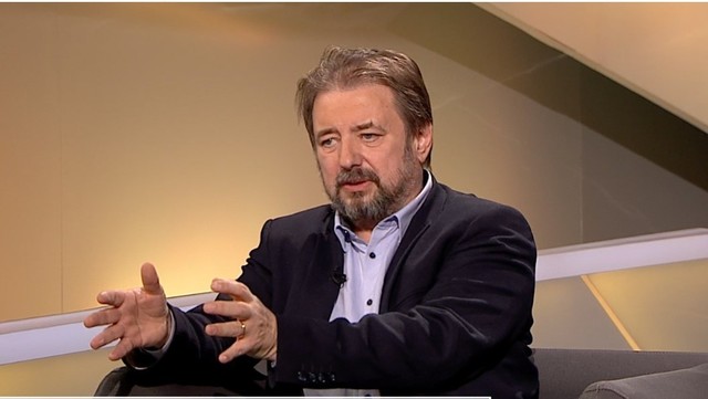 Nominalizarea lui Luca Niculescu pentru funcția de premier indică un blocaj politic între partide