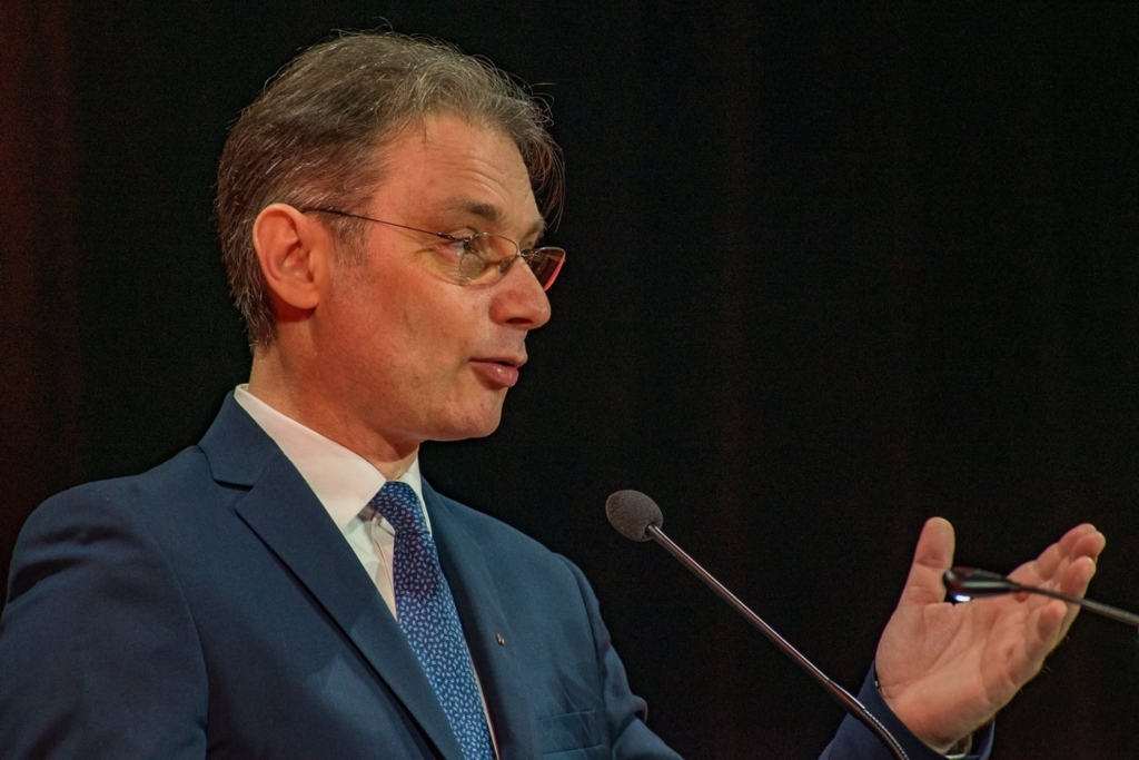 Luca Niculescu este noul premier desemnat de Nicușor Dan pentru rezolvarea blocajului instituțional