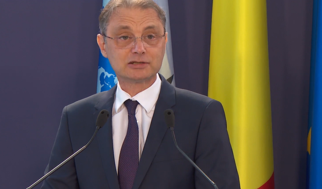Luca Niculescu este desemnat prim-ministru pentru a sorti impasul politic de cinci luni