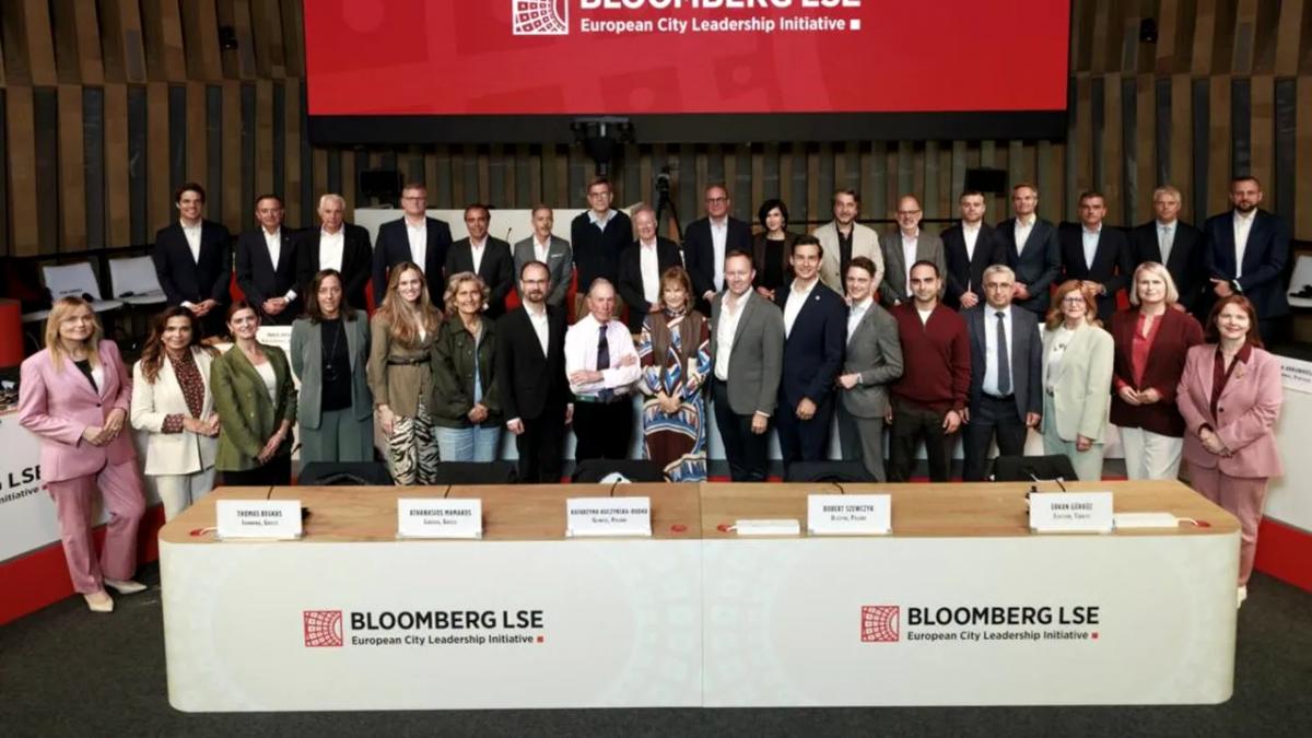 Bucureștiul va beneficia de asistență internațională pentru reformarea politicilor de mobilitate urbană