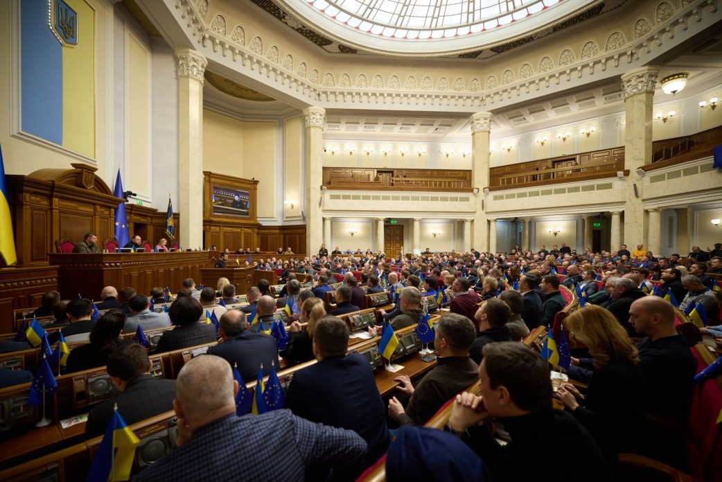Dispută legislativă în Ucraina privind educația minorității române: comunitatea cere intervenția Bucureștiului