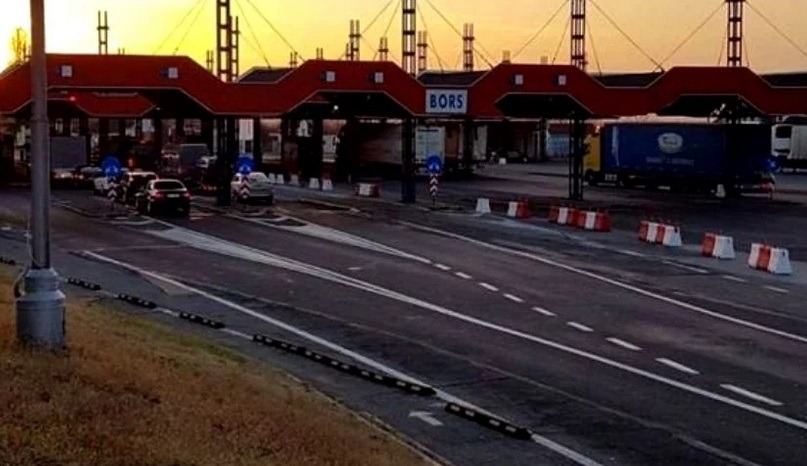 Agent de poliție de frontieră cercetat pentru luare de mită la punctul de trecere Borș I