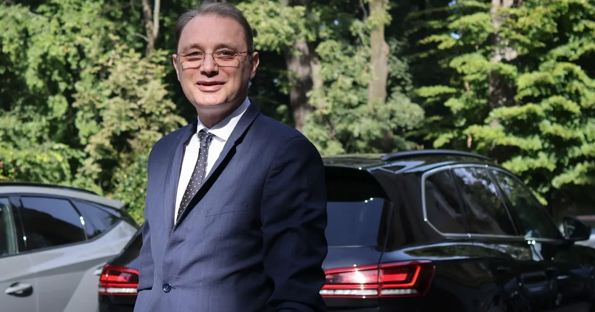 Aderarea României la OCDE este finalizată din punct de vedere tehnic, avertizează Luca Niculescu