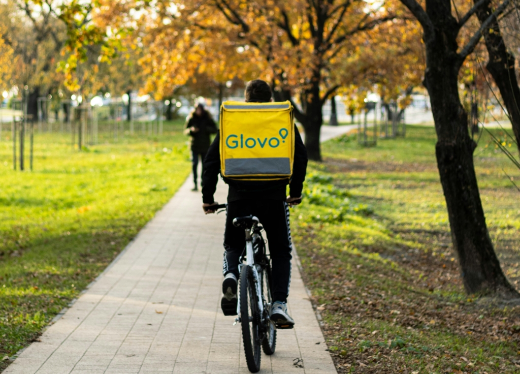 Platforma de înscriere pentru vizele de muncă a fost blocată după decizia Curții de Apel București
