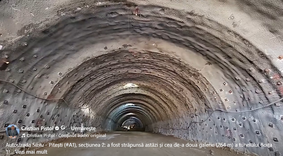 Autostrada Sibiu - Pitești: A fost finalizată străpungerea ambelor galerii ale tunelului Boița 1
